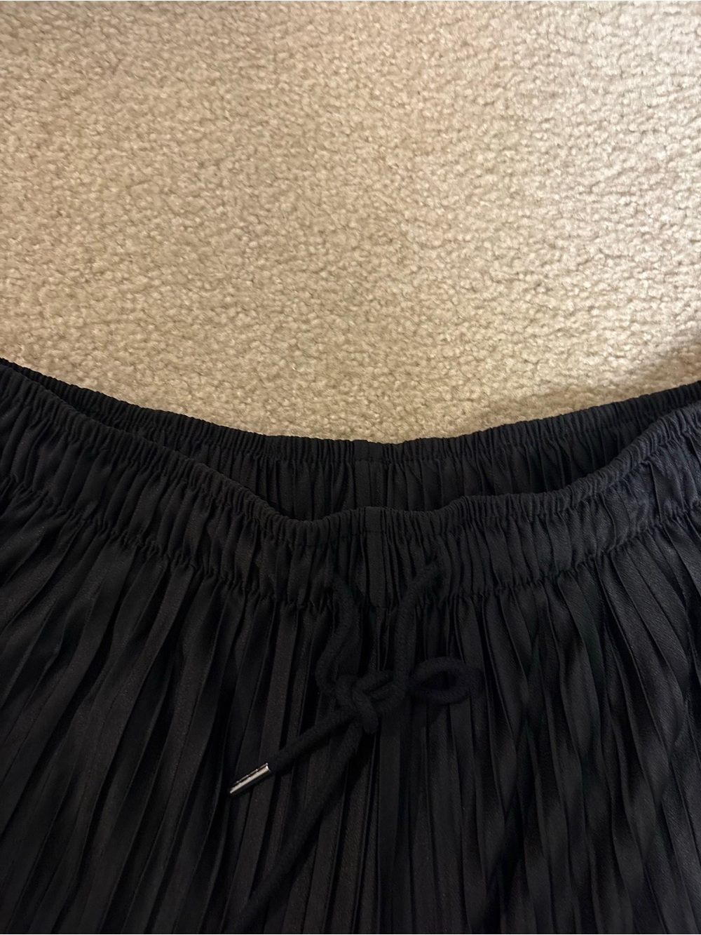 Zenana Outfitters Black Pleated Wide-Leg Pants - Picture 8 of 11